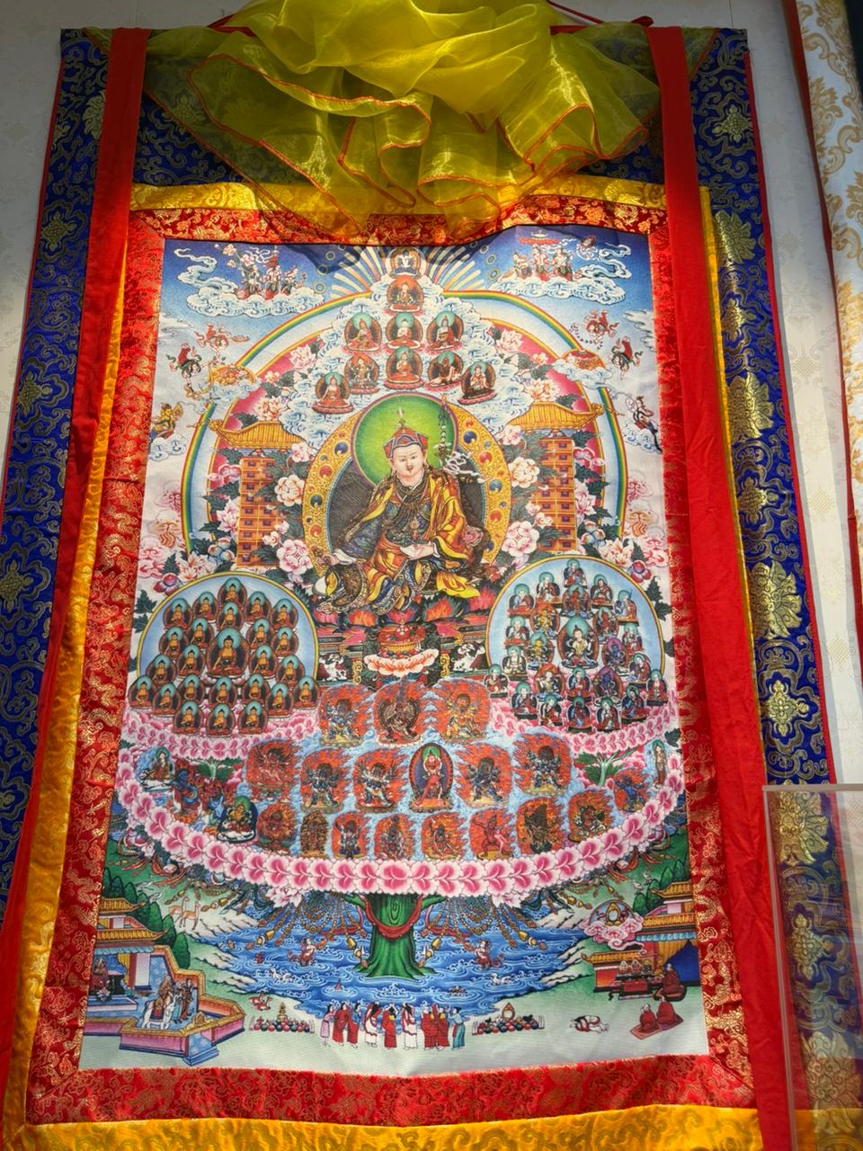 Thanka cay quy y